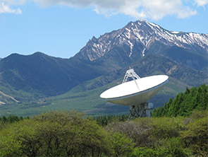 国立天文台野辺山の45m電波望遠鏡