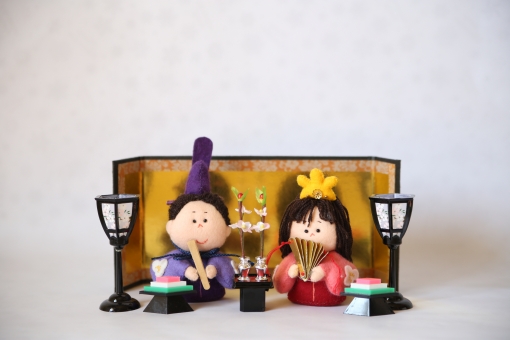 手作りの雛人形の画像