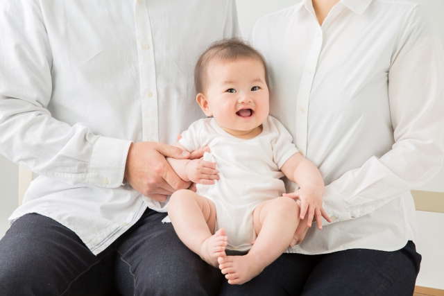 顔がでかい赤ちゃんは可愛くない 頭でっかちは成長したら変わる じ じ の 一歩